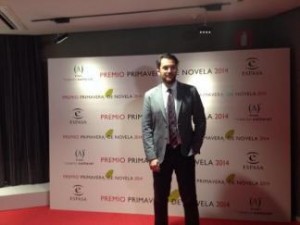 maxim-huerta-premio-primavera-2014-L-z8IMo9