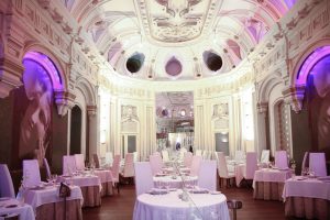 La-Capilla-de-la-bolsa-sala-principal