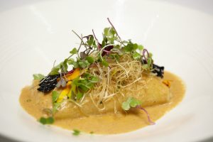 Canerlones de langostino del Mentidero