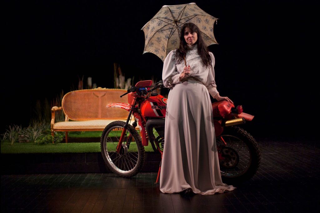 Doña Rosita anotada