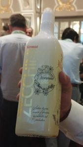 Vermut blanco tradicional Zechinni 